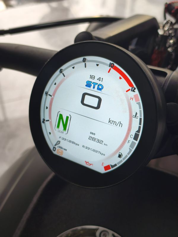二手QJMOTOR闪600