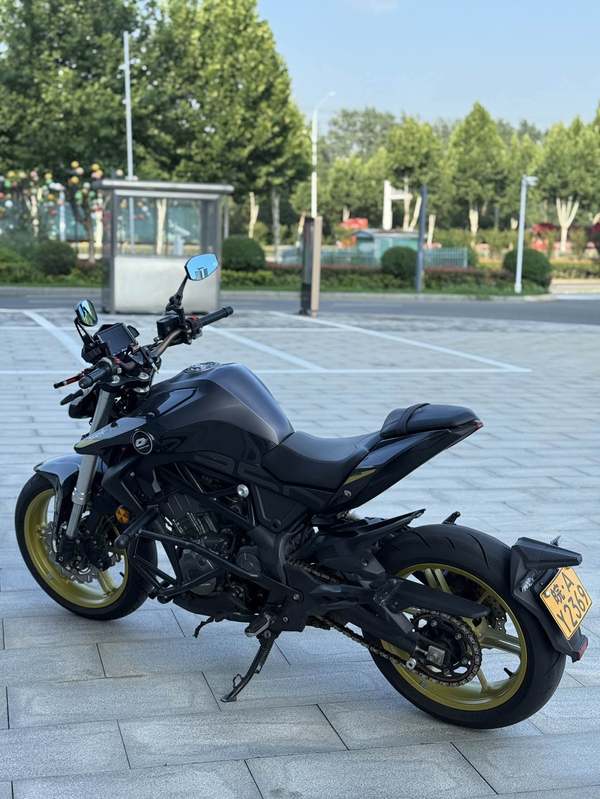 二手QJMOTOR追350
