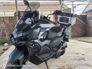 二手三阳哈士奇 Husky ADV150
