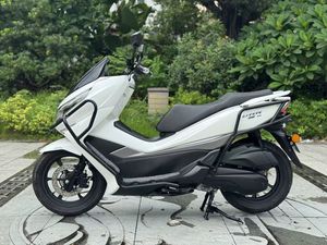 二手豪爵UHR150