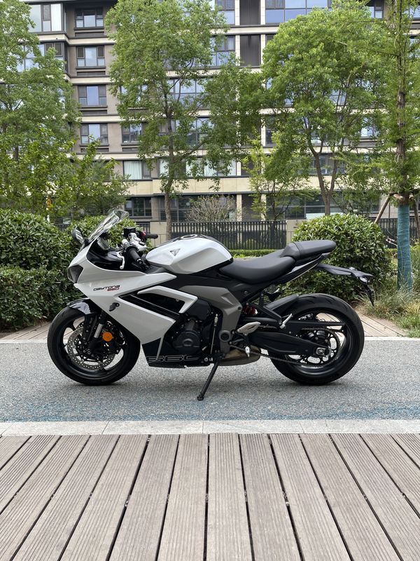 二手凯旋Daytona 660