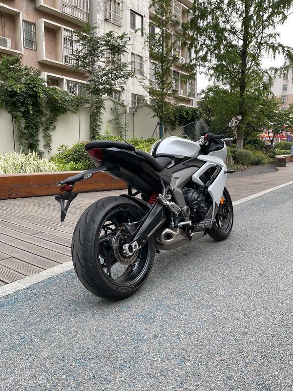 二手凯旋Daytona 660
