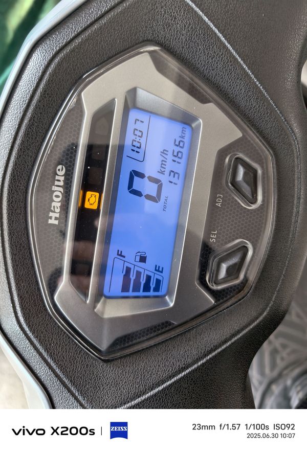 二手豪爵虎鲨VX125