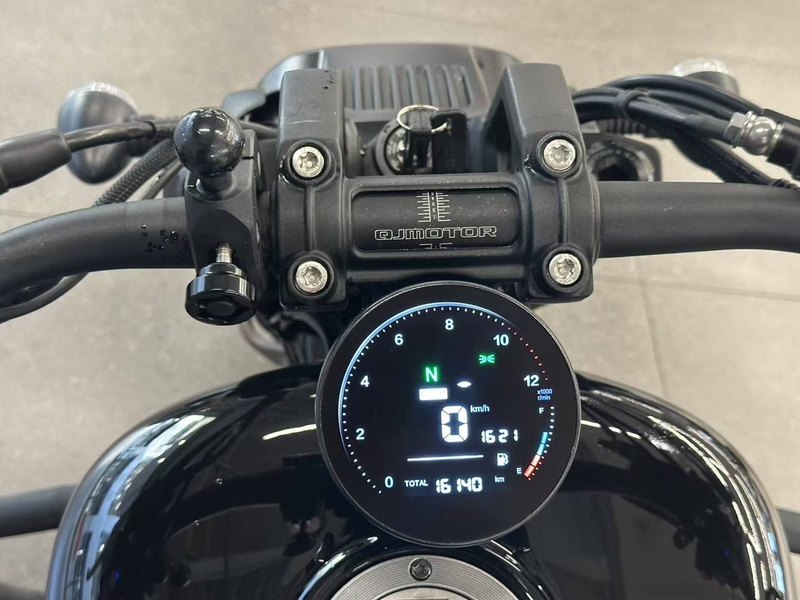 二手QJMOTOR闪350
