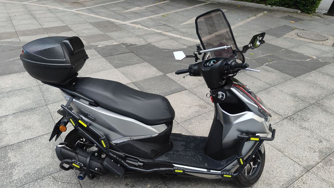 二手QJMOTOR鸿150RS