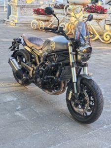 二手贝纳利幼狮 Leoncino 800