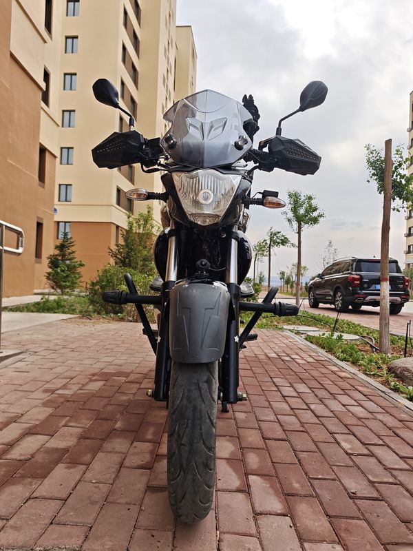 二手济南铃木极客飒 Gixxer 155 NK