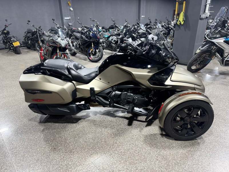 二手庞巴迪Spyder F3 