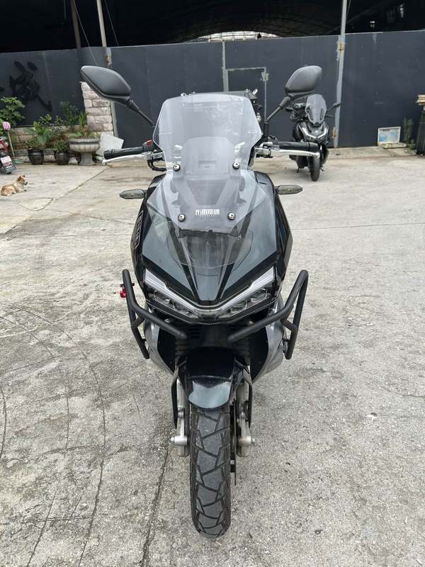 二手布雷斯通极宙 ADV150