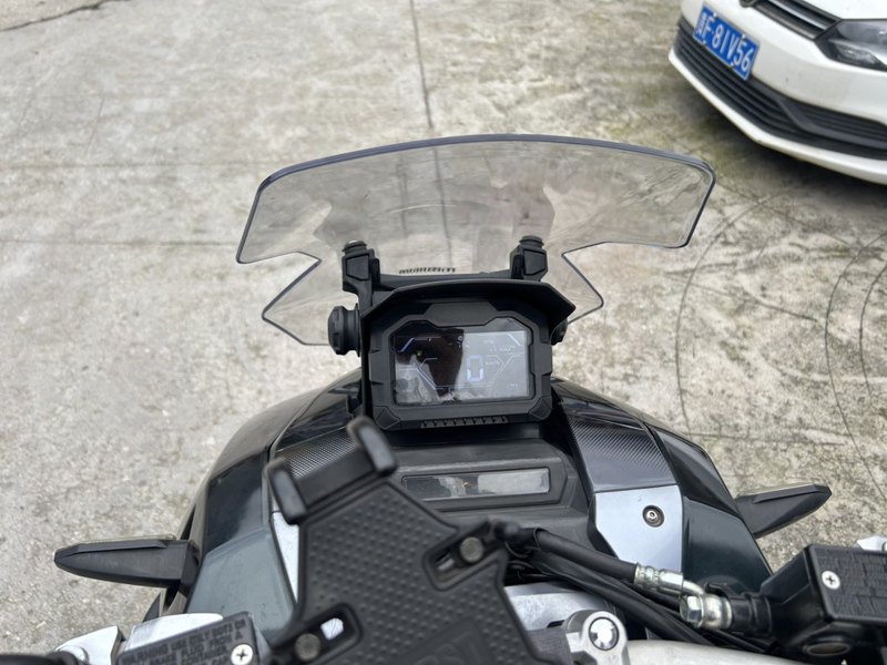 二手布雷斯通极宙 ADV150