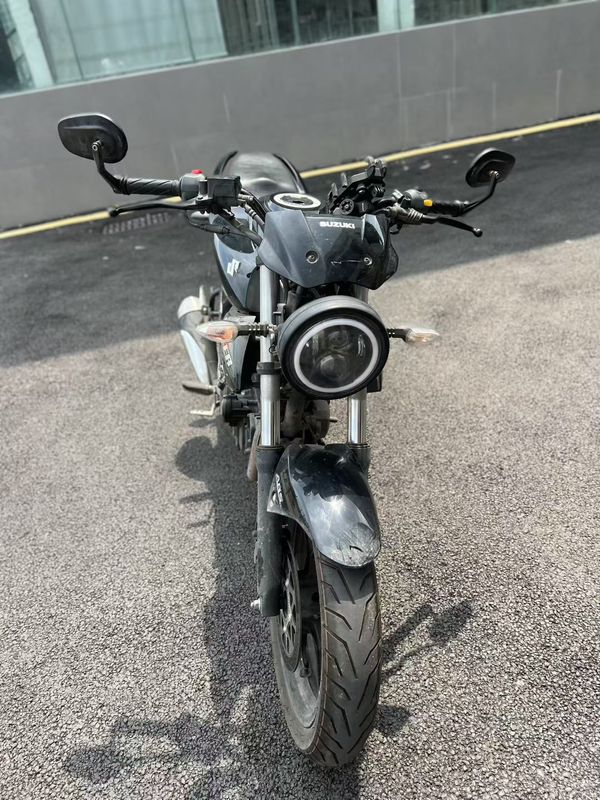 二手济南铃木极客飒 Gixxer 155 NK