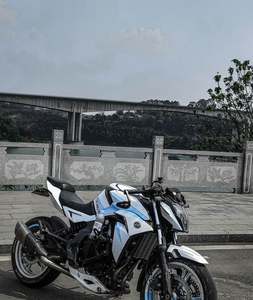 二手春风400NK