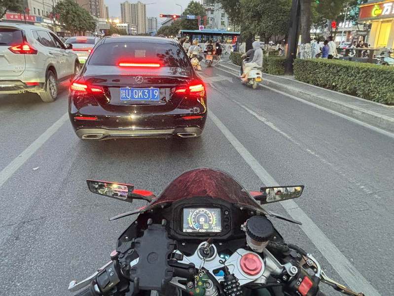 二手诺马刀风 400