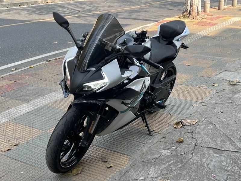 二手春风250SR