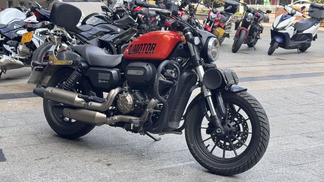 二手QJMOTOR闪300