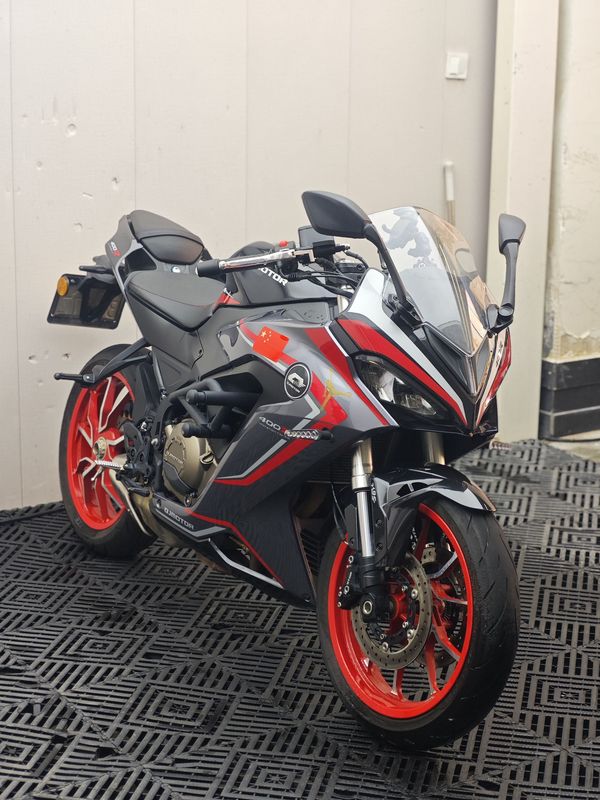 二手QJMOTOR赛400