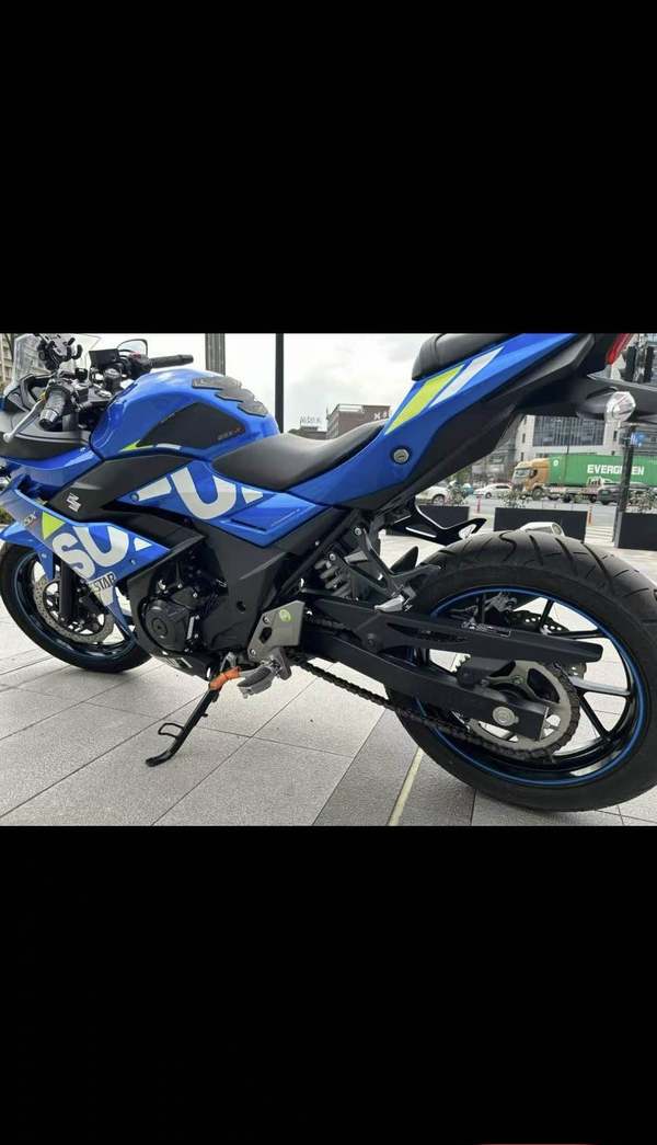 二手豪爵铃木GSX250R