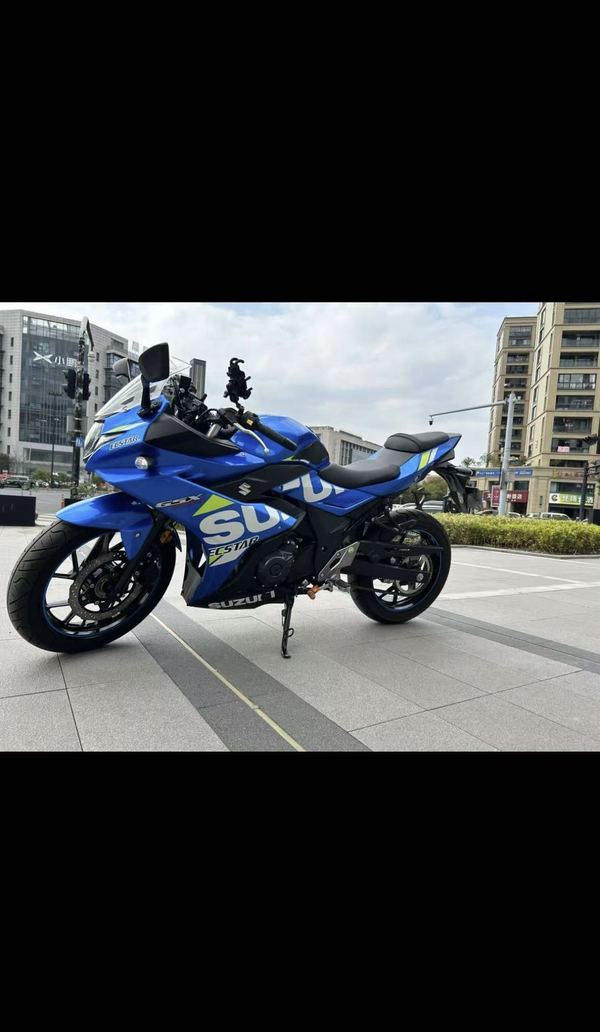 二手豪爵铃木GSX250R