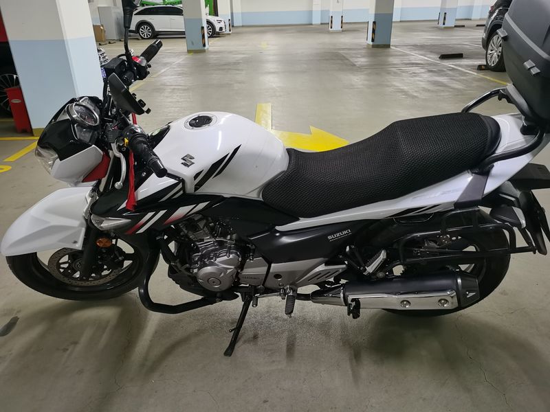 二手豪爵铃木骊驰 GW250