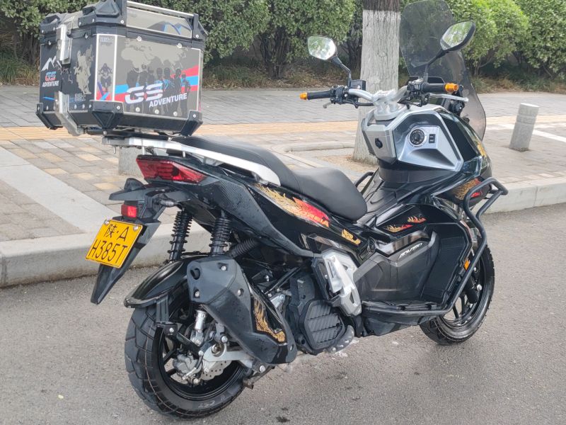 二手大阳V锐 ADV150