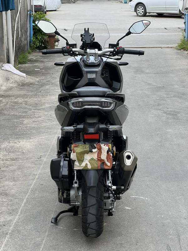 二手布雷斯通极宙 ADV150