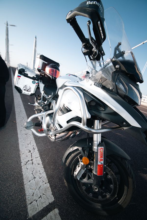 二手贝纳利金鹏 TRK502