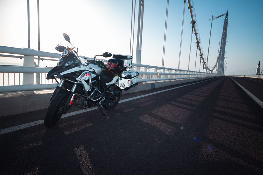 二手贝纳利金鹏 TRK502