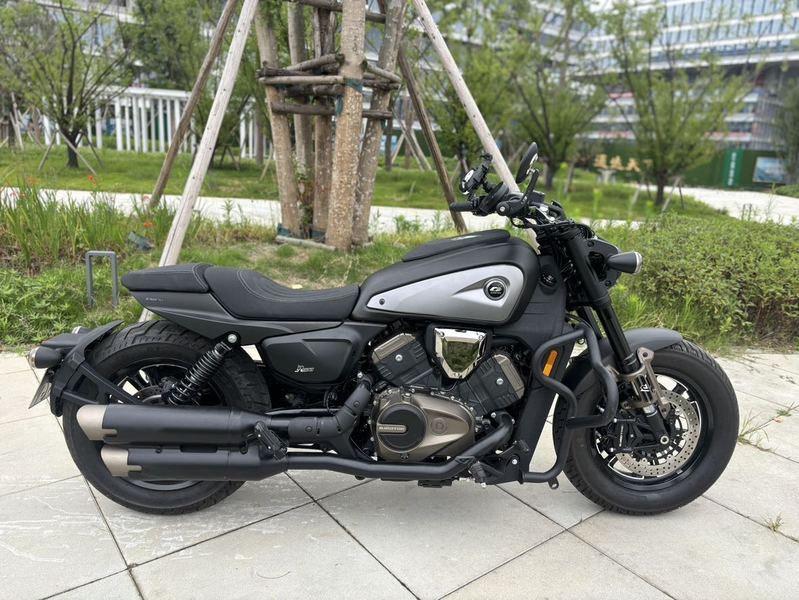 二手QJMOTOR闪600