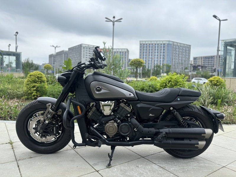 二手QJMOTOR闪600