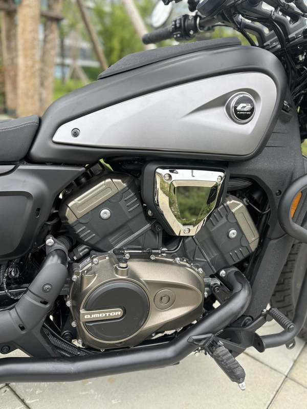 二手QJMOTOR闪600