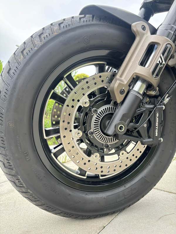 二手QJMOTOR闪600