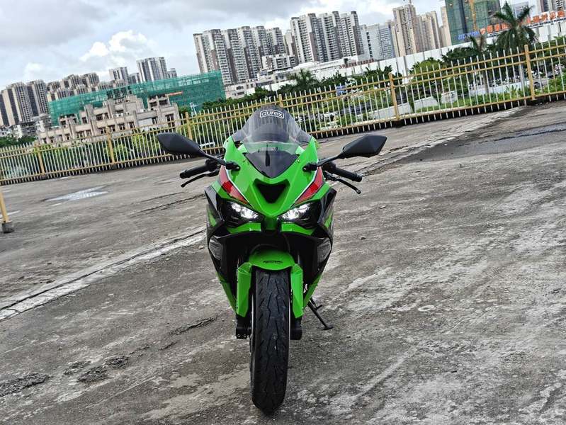 二手川崎Ninja ZX-6R 