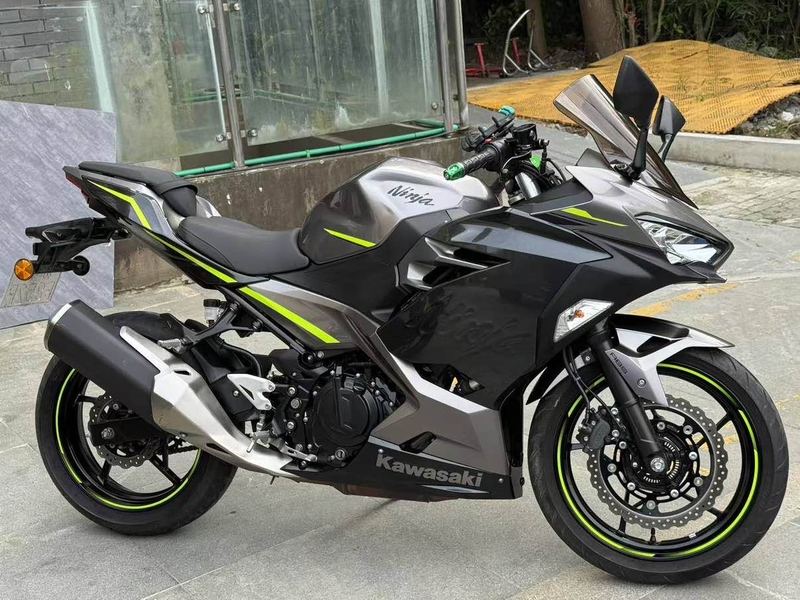 二手川崎Ninja 400