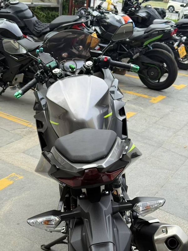 二手川崎Ninja 400