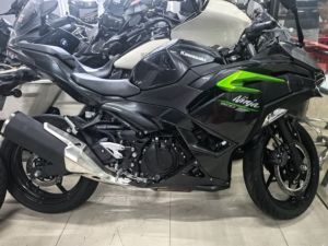 二手川崎Ninja 500