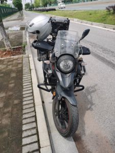 二手豪爵铃木DL250
