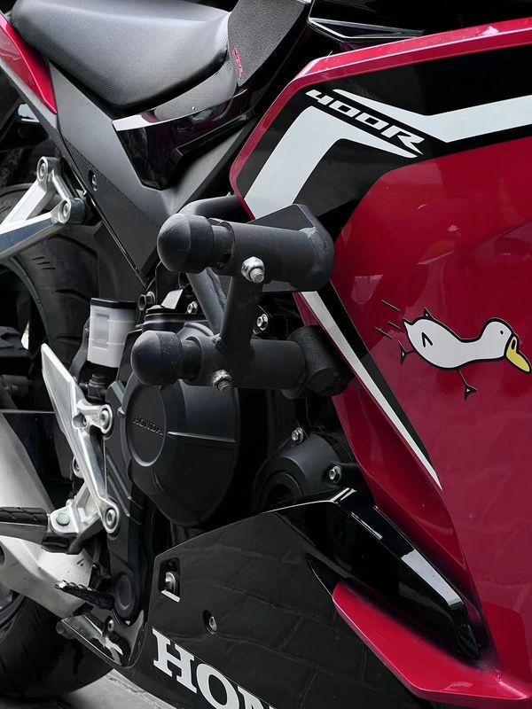 二手本田CBR400R