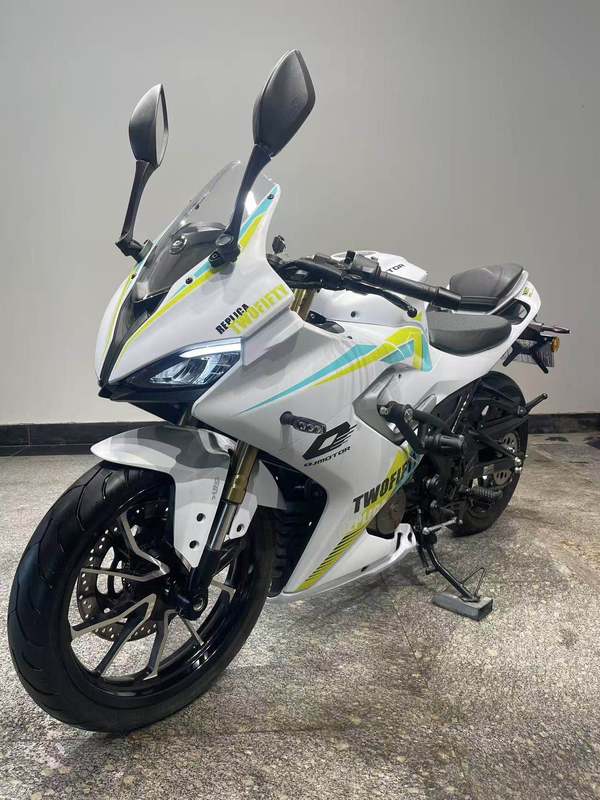二手QJMOTOR赛250