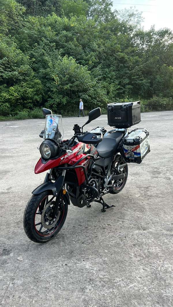 二手豪爵铃木DL250