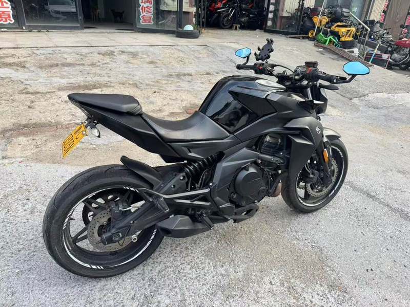 二手春风650NK