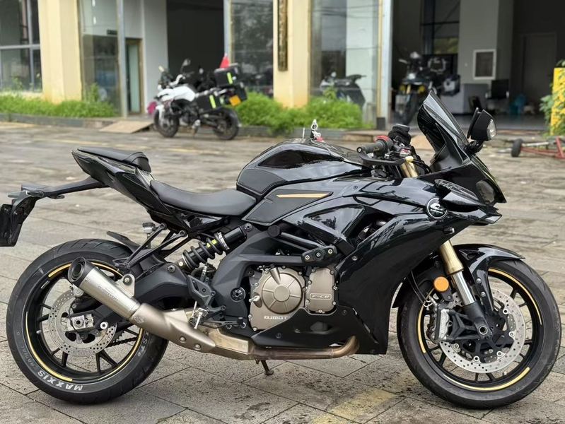 二手QJMOTOR赛600