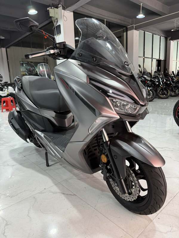 二手QJMOTOR鸿250ADV