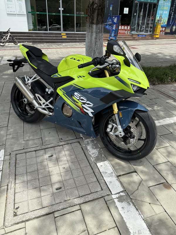 二手张雪机车500RR