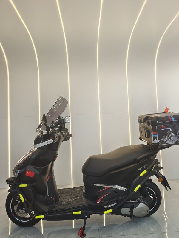 二手QJMOTOR鸿150RS
