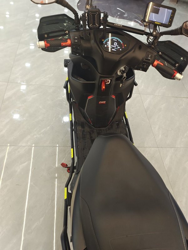 二手QJMOTOR鸿150RS