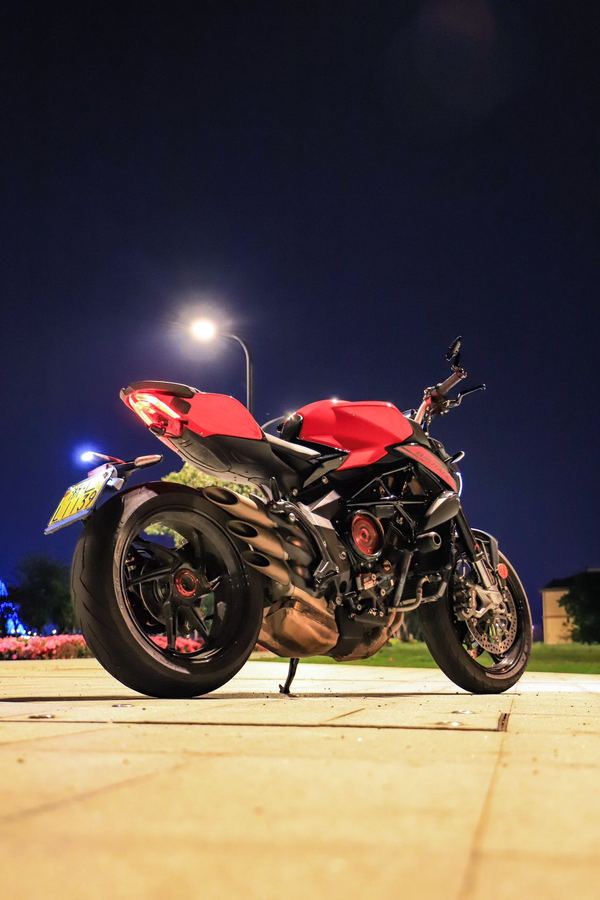 二手奥古斯塔Brutale 800