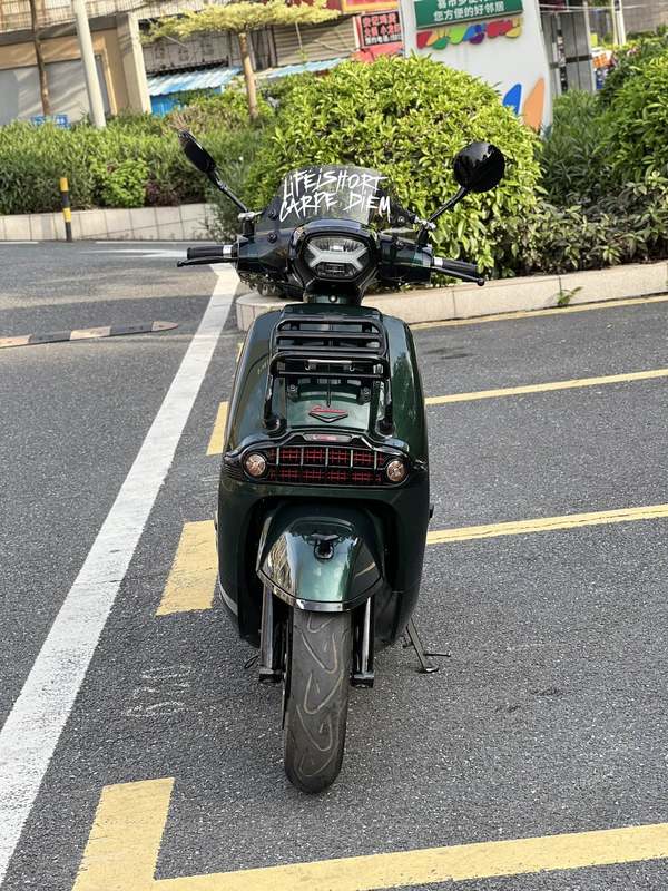 二手维多利亚Sixties 300i
