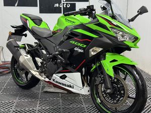 二手川崎Ninja 400
