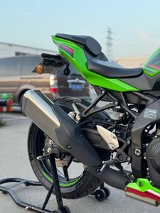二手川崎ZX-4R