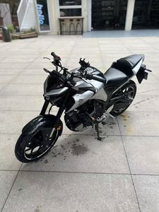 二手雅马哈MT-03